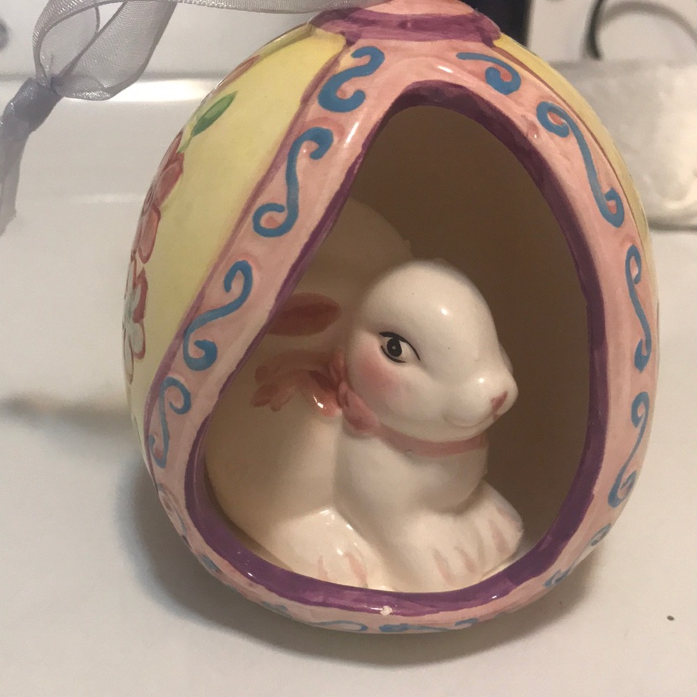 Easter Bunny Decor!